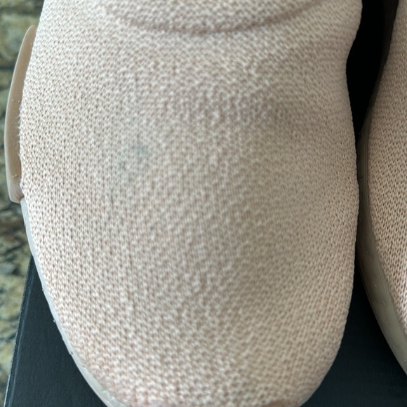 Adidas Original NMD R1 - Picture 2 of 5